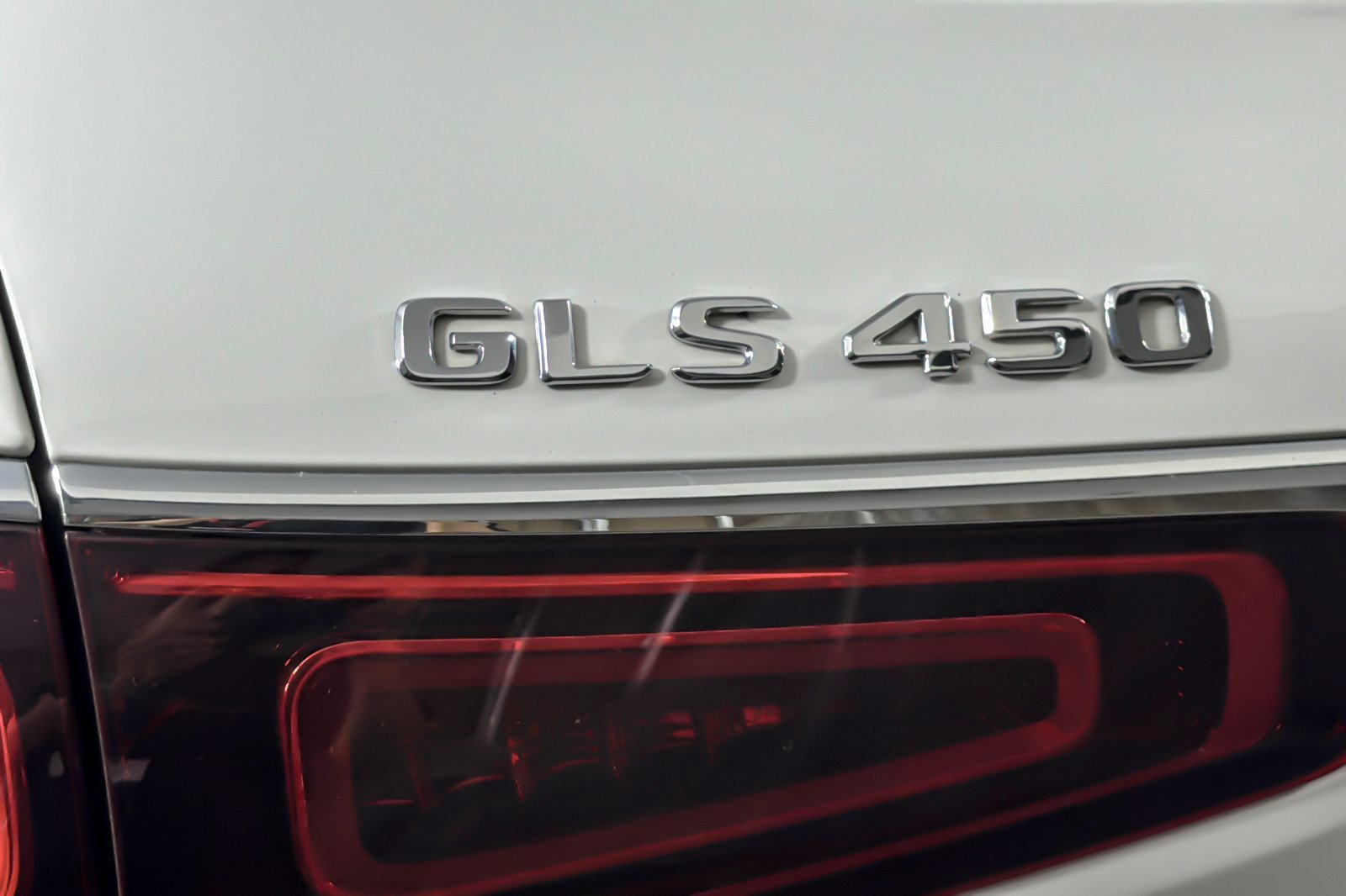 Used 2023 Mercedes-Benz GLS 450 4MATIC image 27