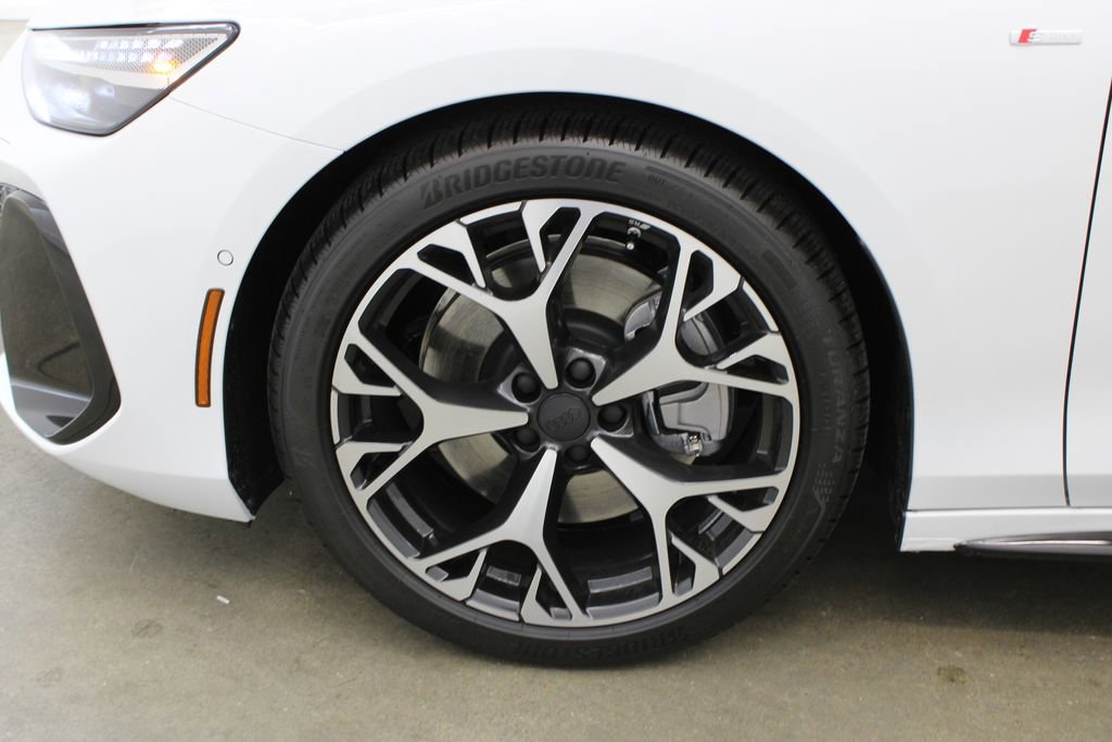 New 2026 Audi A6 Prestige image 28