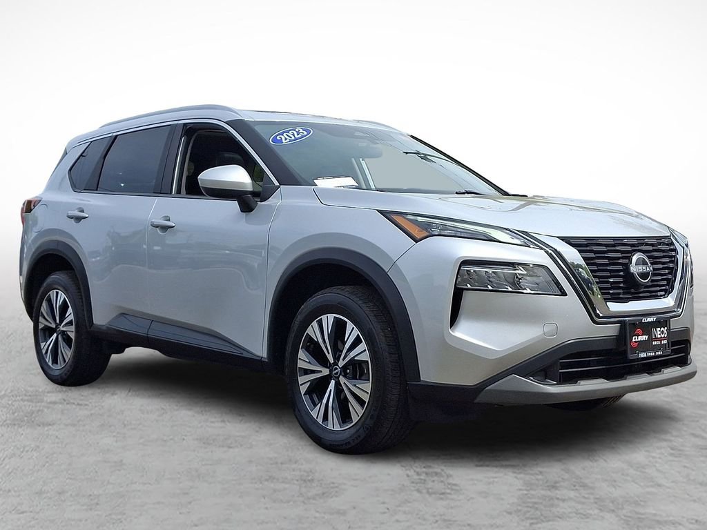 Used 2023 Nissan Rogue SV w/ SV Premium B Package AWD/4WD image 3