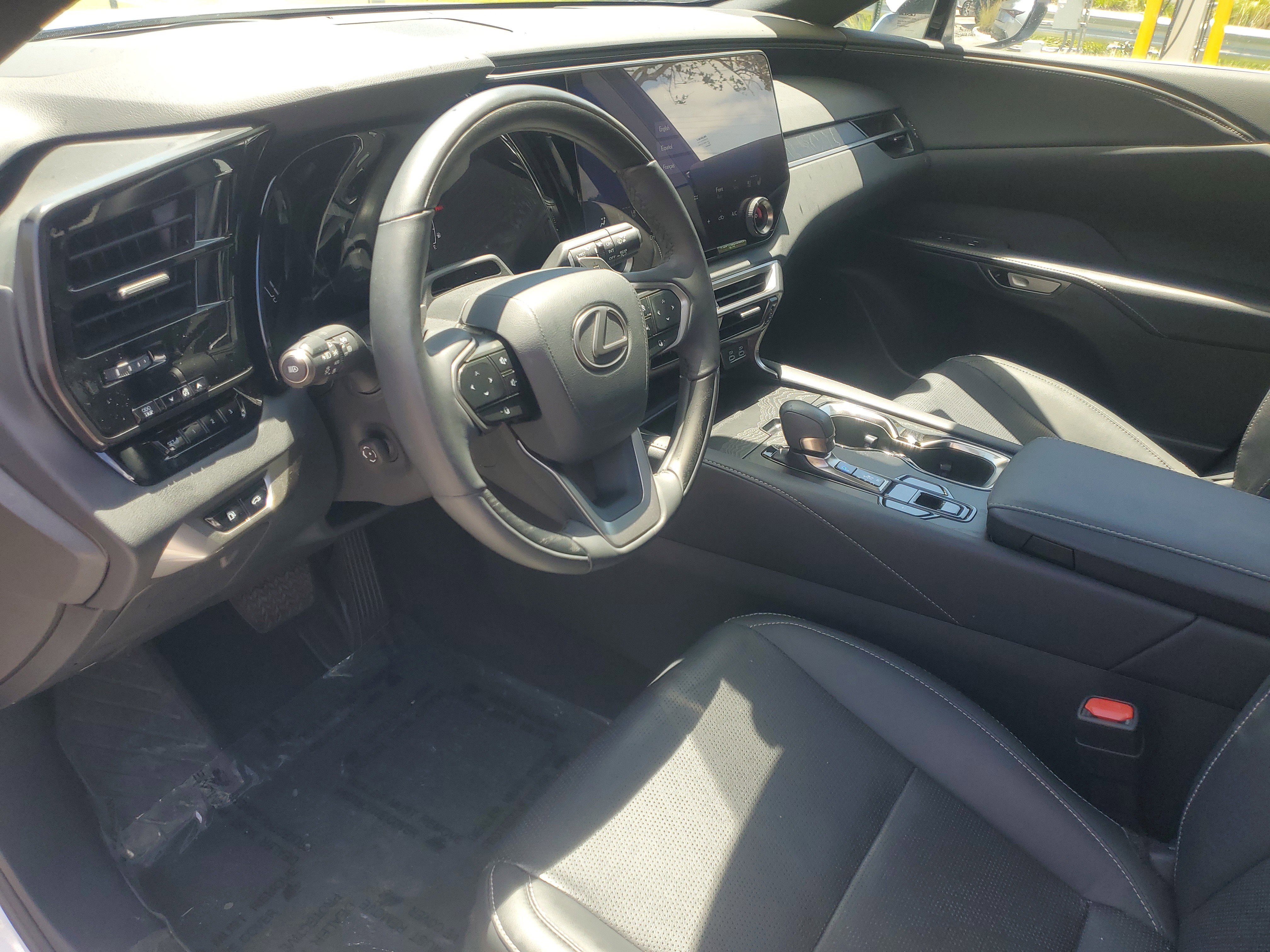 Used 2023 Lexus RX 350 Premium Plus w/ Cold Area Package image 16