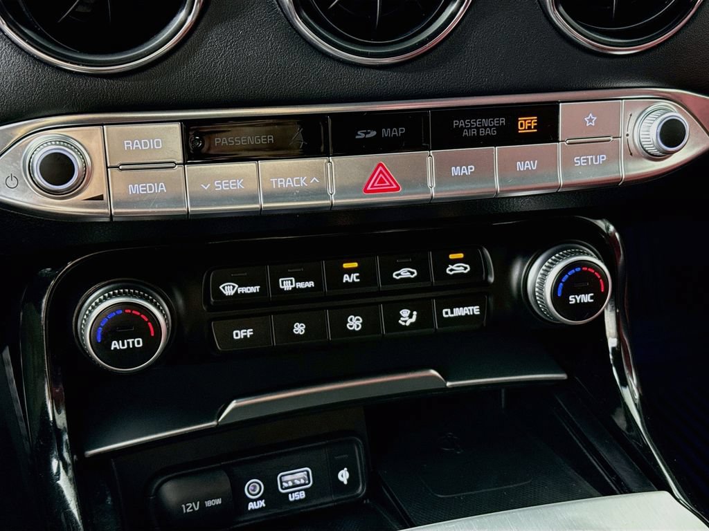 Used 2020 Kia Stinger GT2 AWD/4WD image 17