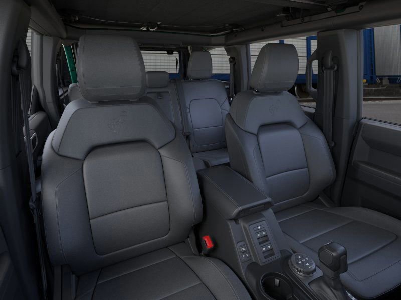 New 2025 Ford Bronco Outer Banks w/ Sasquatch Package image 12