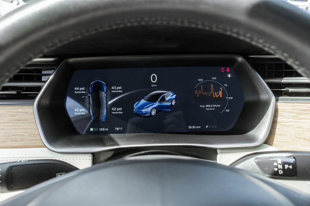 Used 2020 Tesla Model S Long Range Plus AWD/4WD image 14