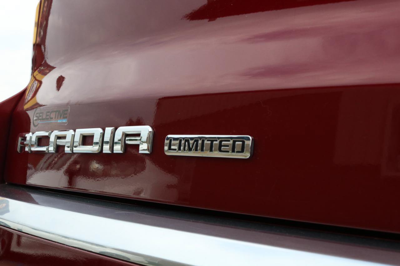 Used 2017 GMC Acadia Limited SLT AWD/4WD image 16