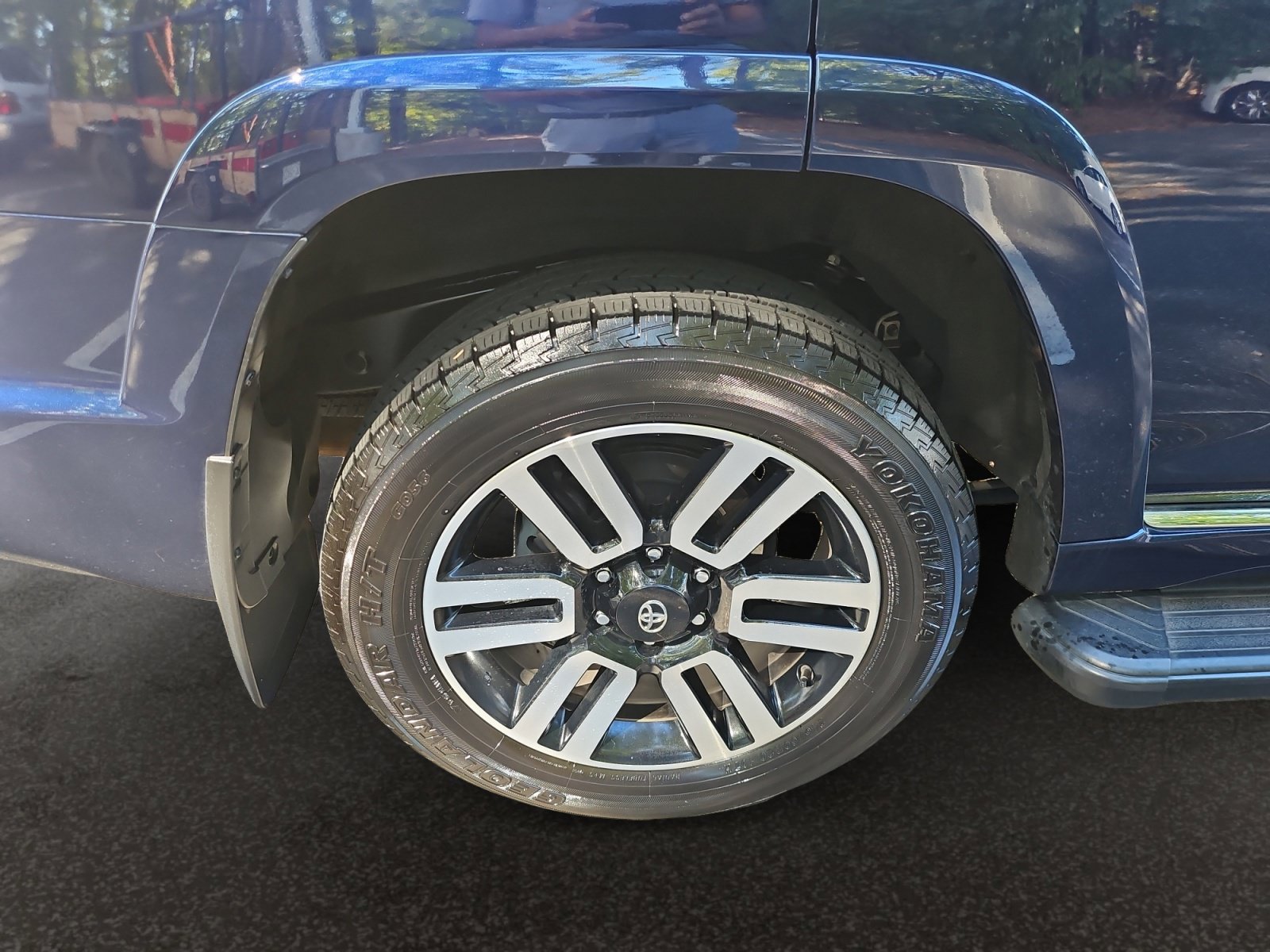 Used 2024 Toyota 4Runner Limited AWD/4WD image 43