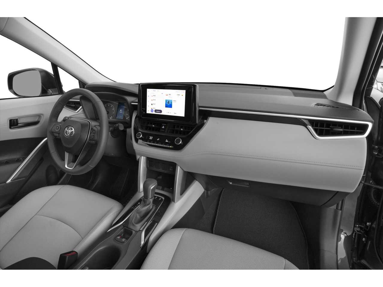 Used 2025 Toyota Corolla Cross LE image 10