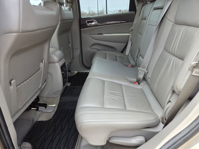 Used 2011 Jeep Grand Cherokee Laredo AWD/4WD image 46