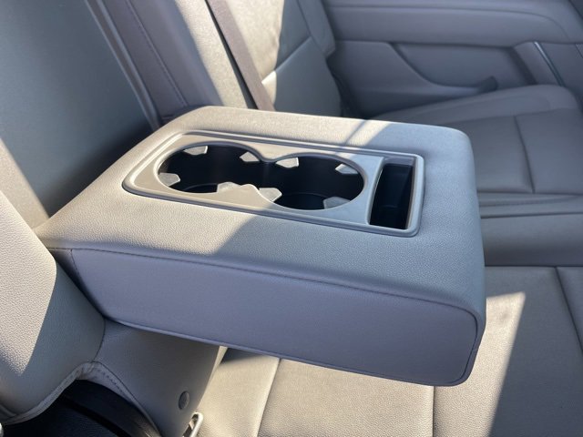 Used 2021 GMC Yukon SLT w/ SLT Premium Package image 60