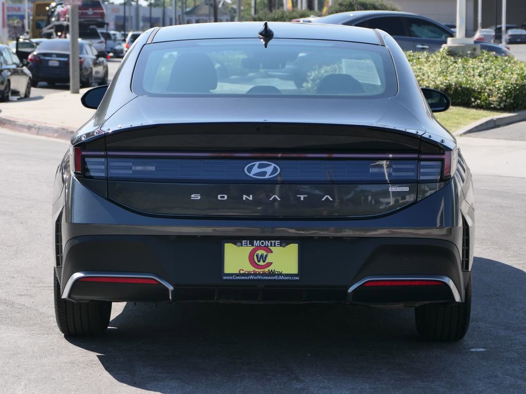 Certified 2026 Hyundai Sonata Blue FWD image 4