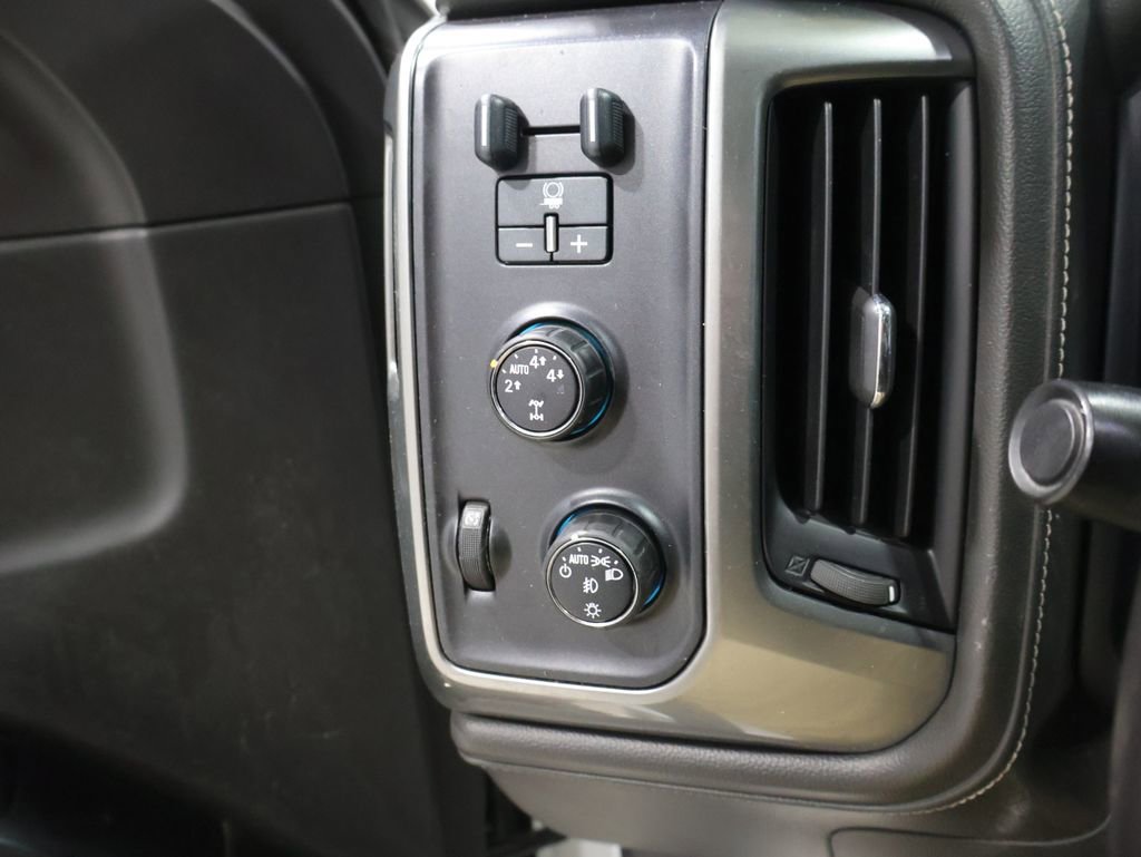 Used 2015 Chevrolet Silverado 1500 LTZ w/ LTZ Plus Package image 33