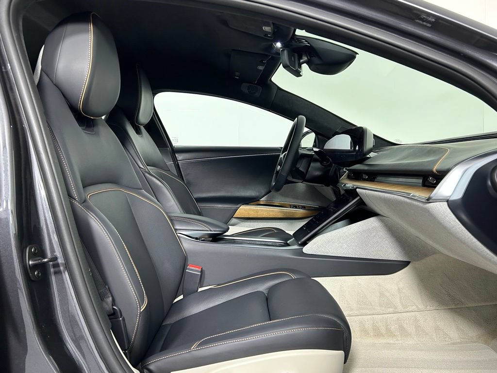 Used 2024 Lucid Air Pure RWD image 10
