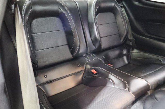 Used 2019 Ford Mustang GT Premium w/ GT Performance Package RWD image 8
