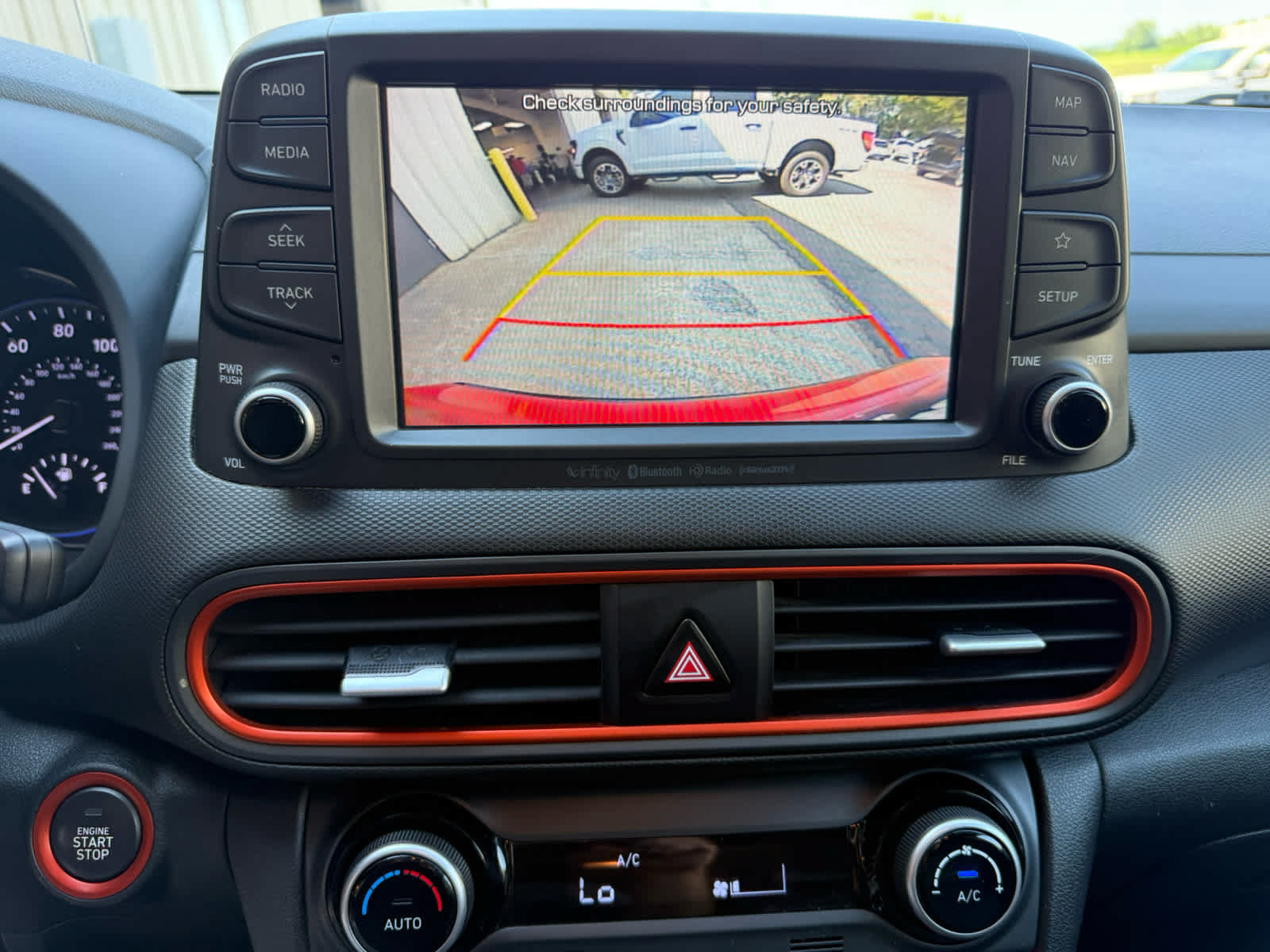 Used 2020 Hyundai Kona Ultimate AWD/4WD image 17