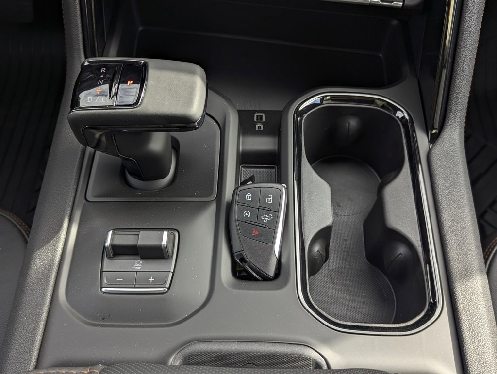 New 2026 GMC Sierra 1500 AT4 w/ AT4 Premium Package image 27