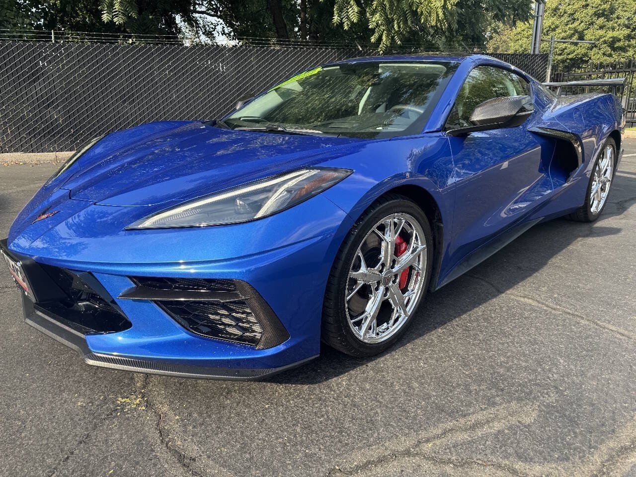 Used 2021 Chevrolet Corvette Stingray Premium Cpe w/ Z51 Performance Package RWD image 1