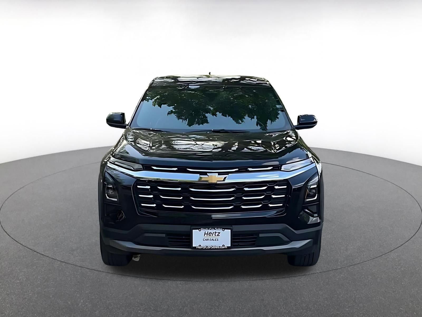 Used 2025 Chevrolet Equinox LT FWD image 4