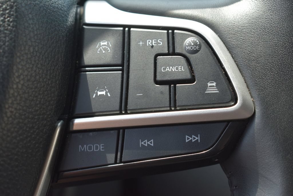 Used 2025 Toyota Grand Highlander FWD image 15