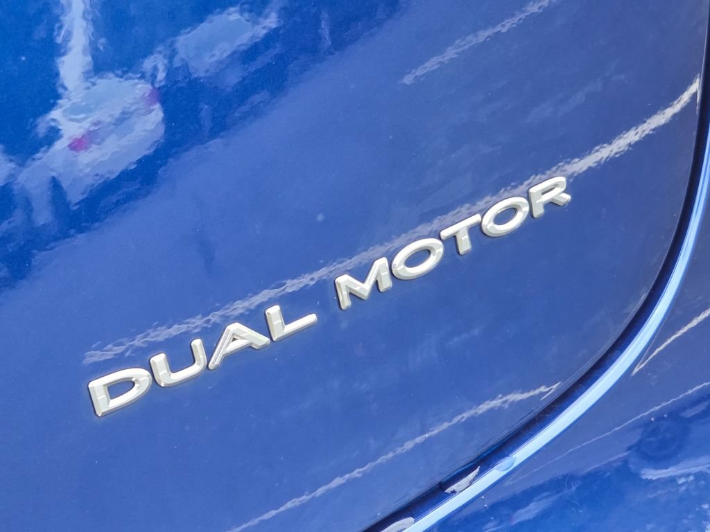 Used 2025 Tesla Model 3 Long Range AWD/4WD image 17