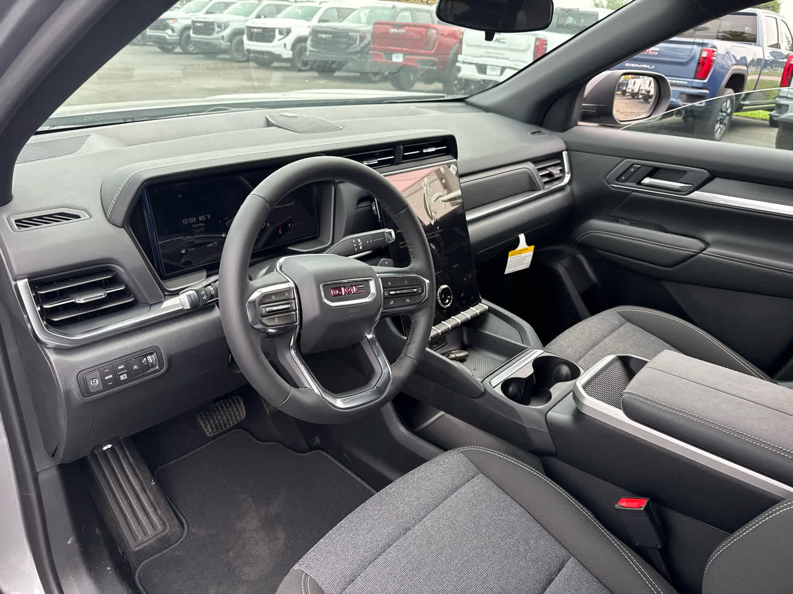 New 2027 GMC Terrain Elevation AWD/4WD image 11