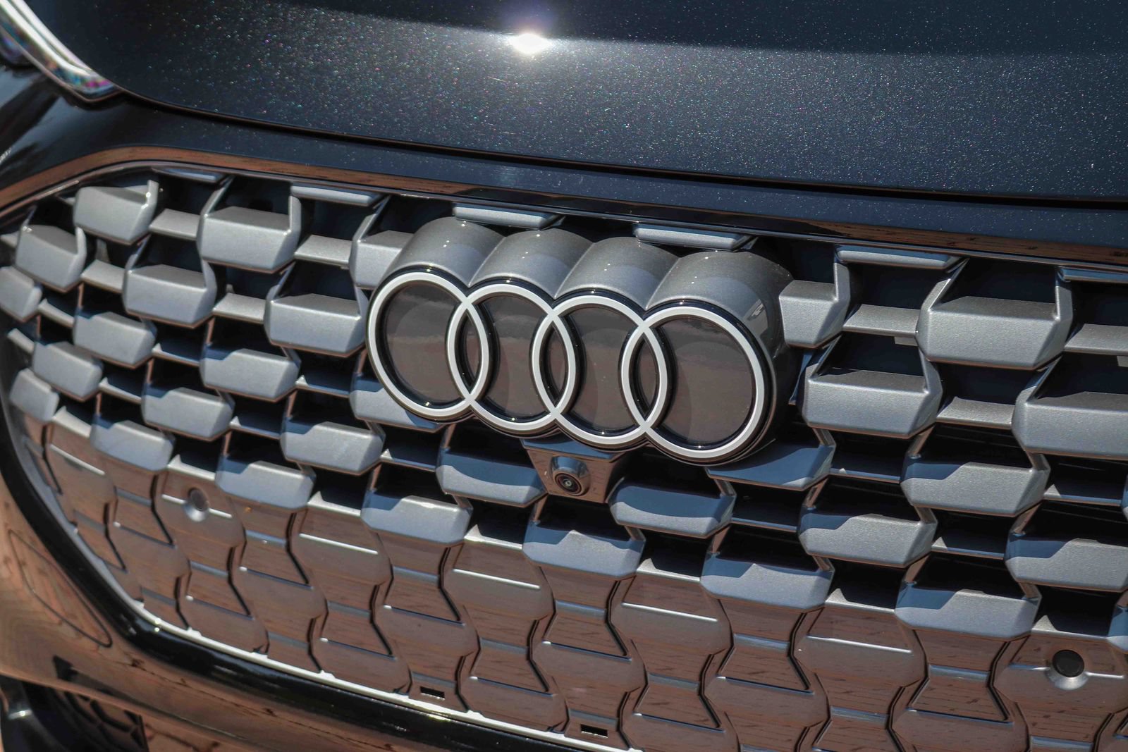 Certified 2025 Audi Q5 Premium Plus w/ Premium Plus AWD/4WD image 13