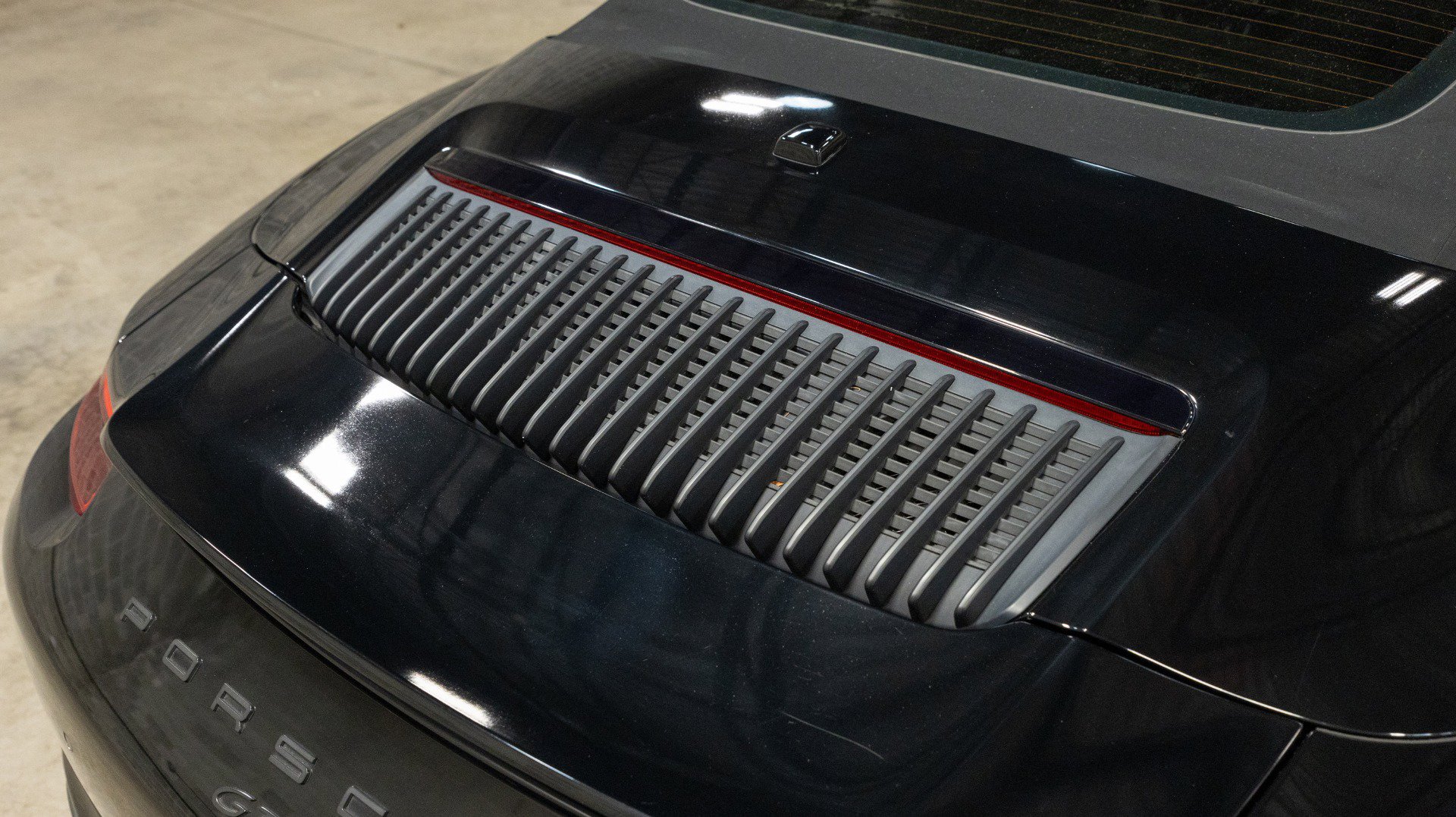 Used 2019 Porsche 911 Carrera 4 GTS image 24