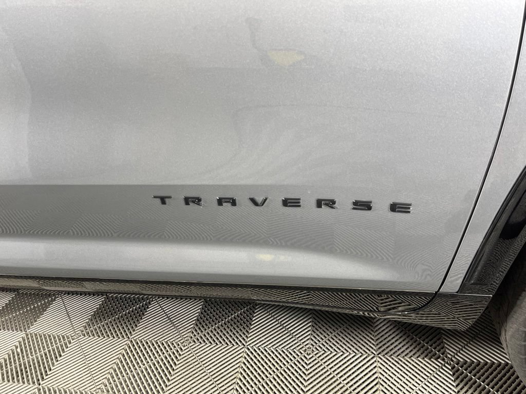 Certified 2024 Chevrolet Traverse RS AWD/4WD image 12