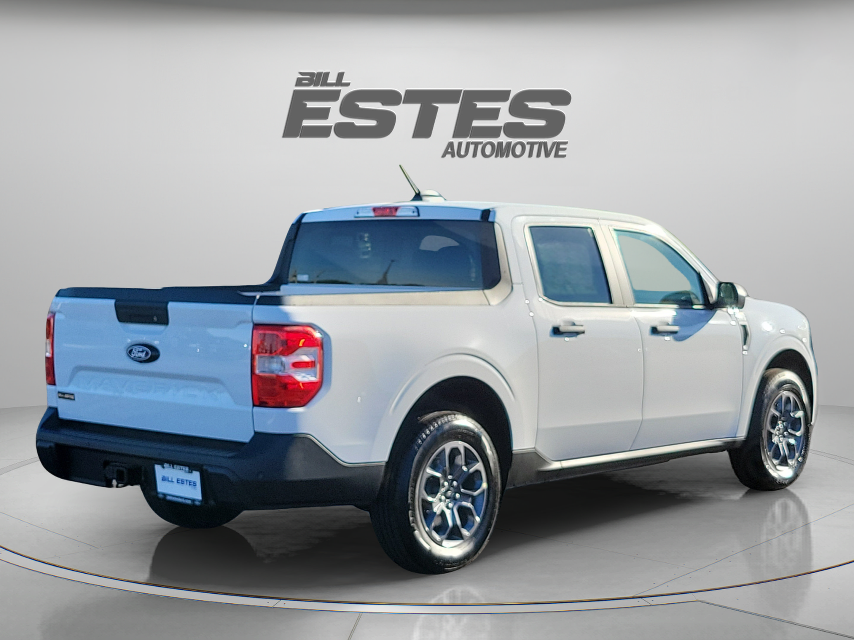 New 2026 Ford Maverick XLT w/ Equipment Group 301A AWD/4WD image 4