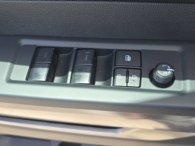 Used 2026 Toyota Tundra SR5 w/ SR5 Premium Package AWD/4WD image 28