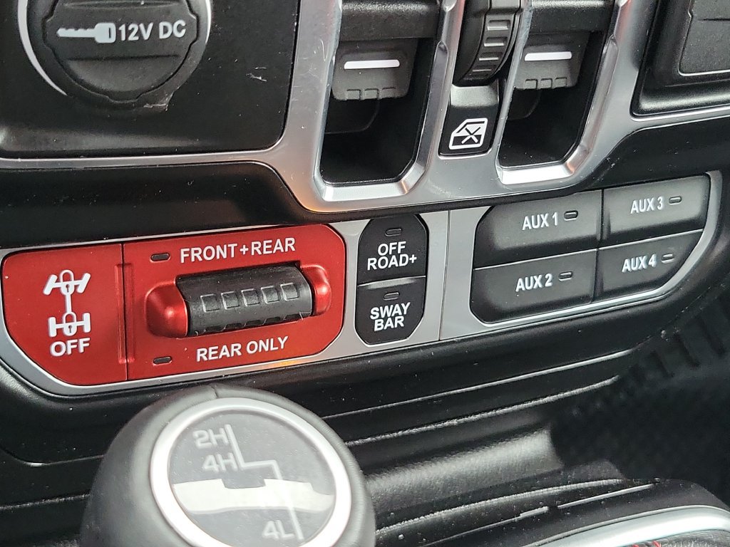 Used 2023 Jeep Wrangler Unlimited Rubicon AWD/4WD image 25