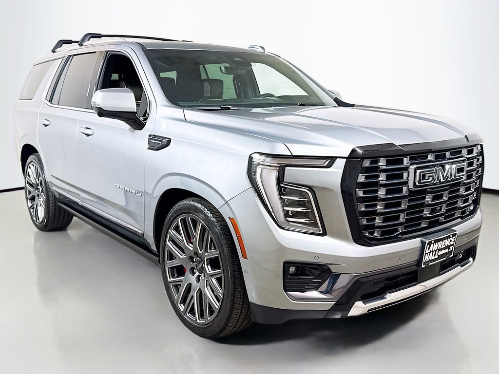 Certified 2025 GMC Yukon Denali Ultimate image 3