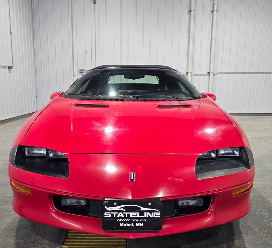 Used 1996 Chevrolet Camaro Z28 RWD image 4