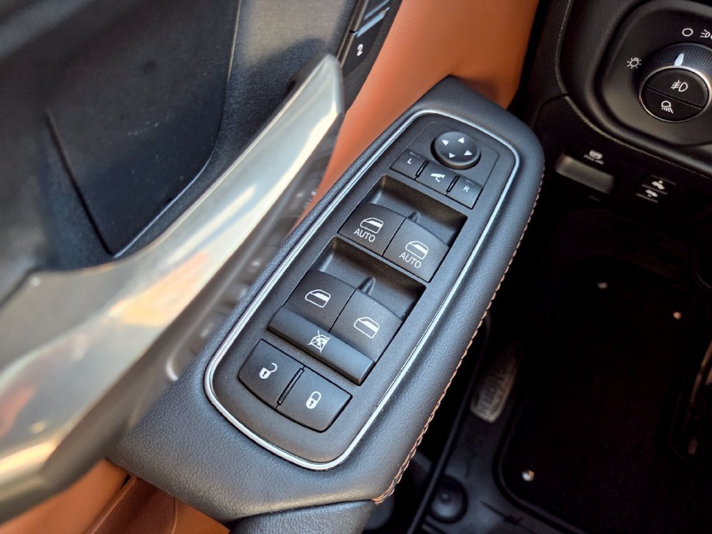 Used 2024 RAM 1500 Limited w/ Body Color Bumper Group AWD/4WD image 22
