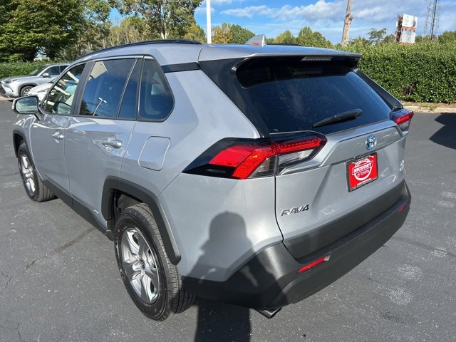 Used 2024 Toyota RAV4 XLE image 9