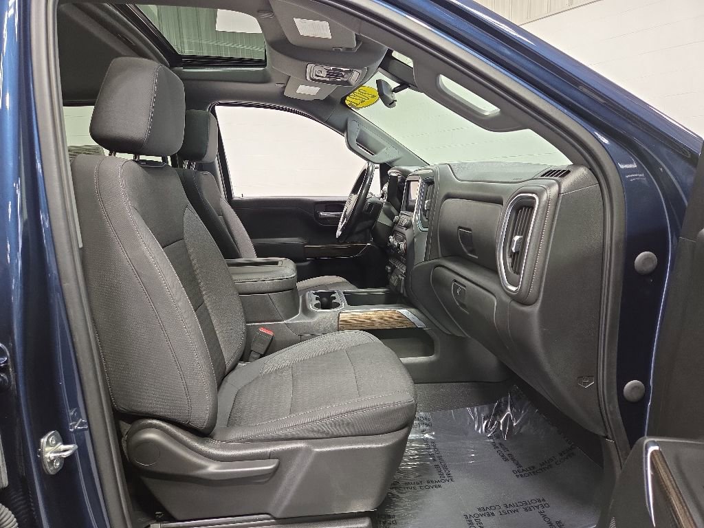 Used 2021 Chevrolet Silverado 1500 LT Trail Boss w/ Convenience Package II AWD/4WD image 10