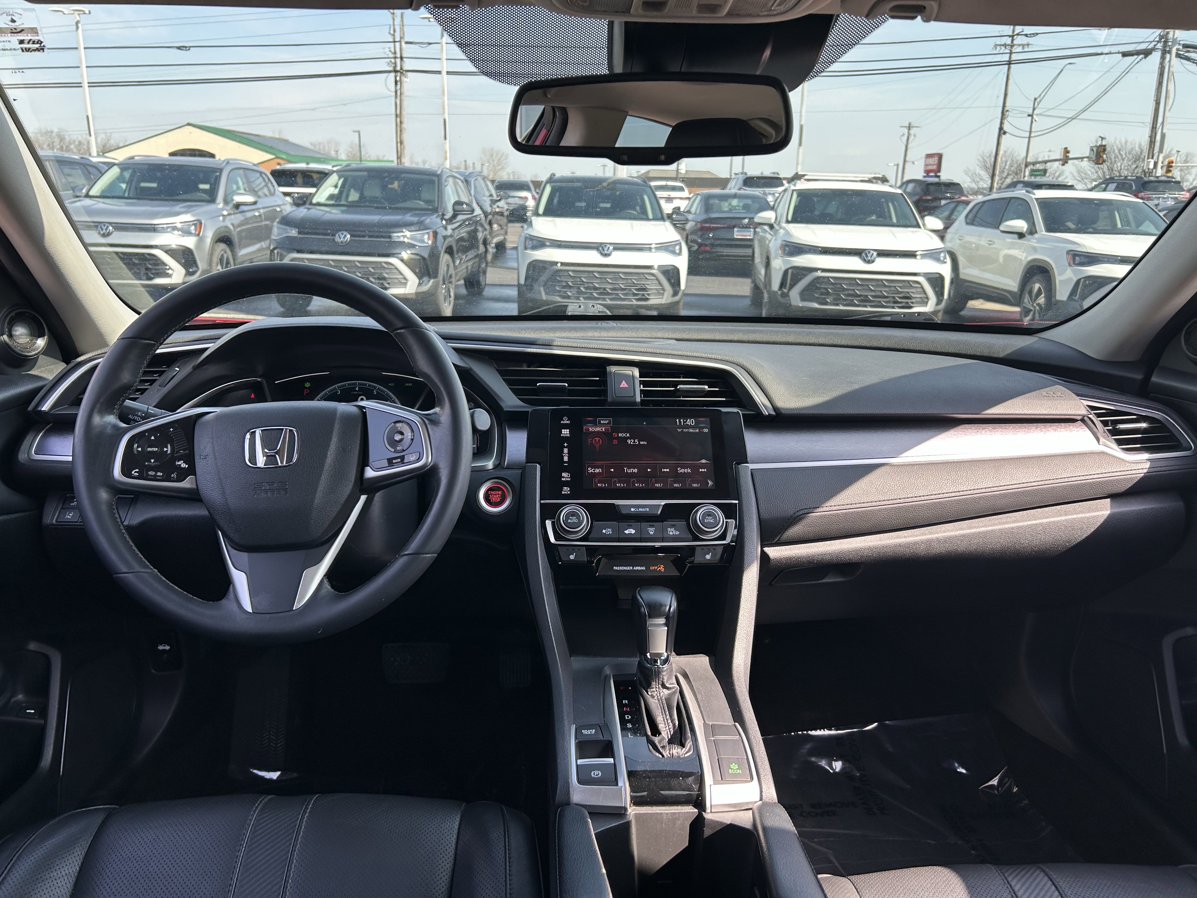 Used 2017 Honda Civic Touring image 9