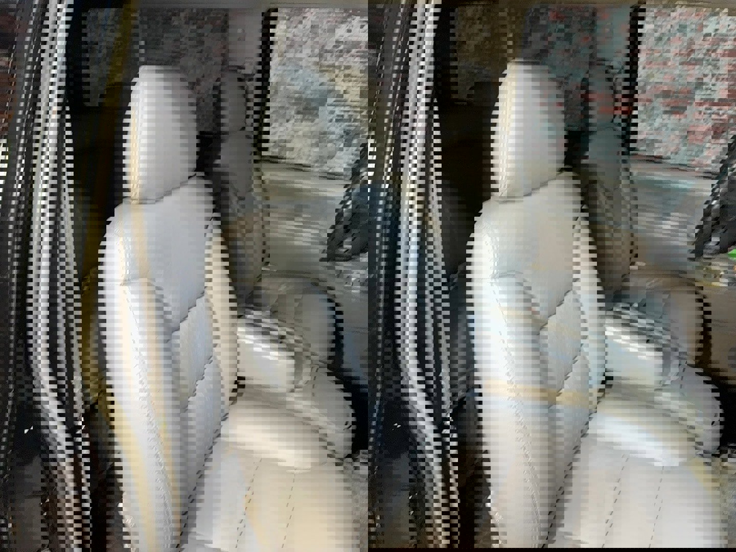 Used 1995 GMC Yukon SLE image 68