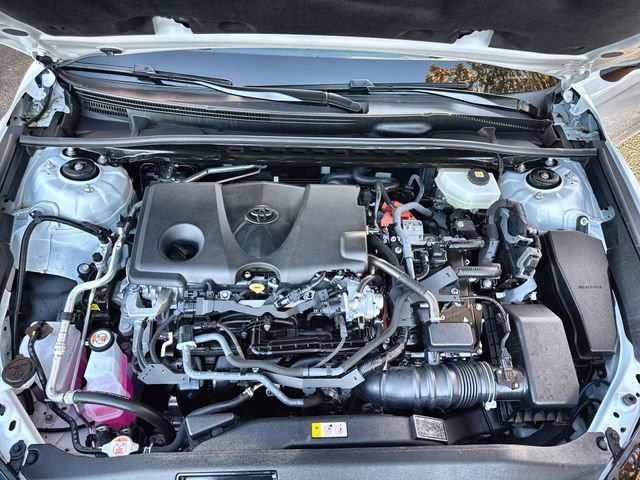Used 2025 Toyota Camry SE image 33