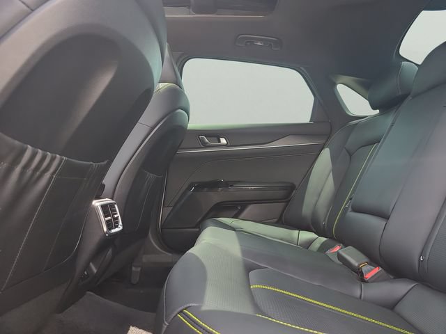 Used 2025 Kia K5 GT FWD image 11