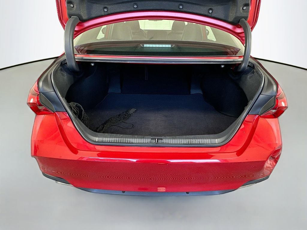 Used 2022 Toyota Avalon XLE image 25