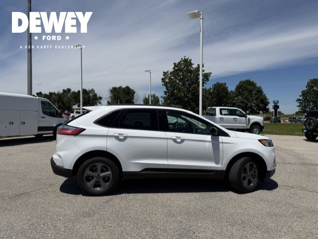 Used 2024 Ford Edge SEL w/ Sport Appearance Package AWD/4WD image 9