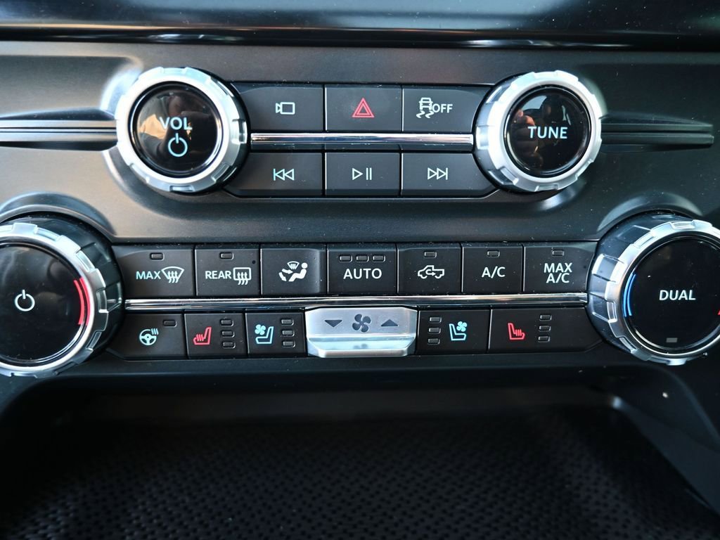 Used 2025 Ford F150 Raptor w/ Equipment Group 803A Raptor R image 45