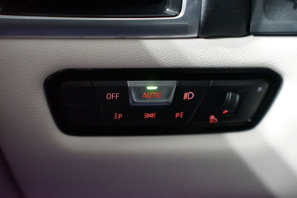 Used 2019 BMW M850i xDrive Convertible image 25