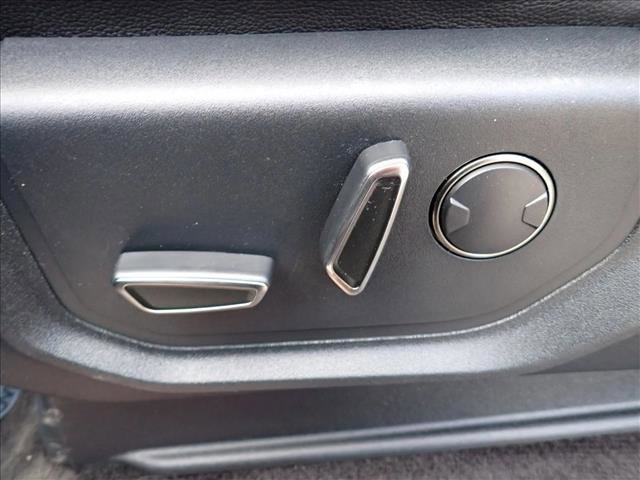 Used 2017 Ford F150 Raptor w/ Equipment Group 801A Mid image 14