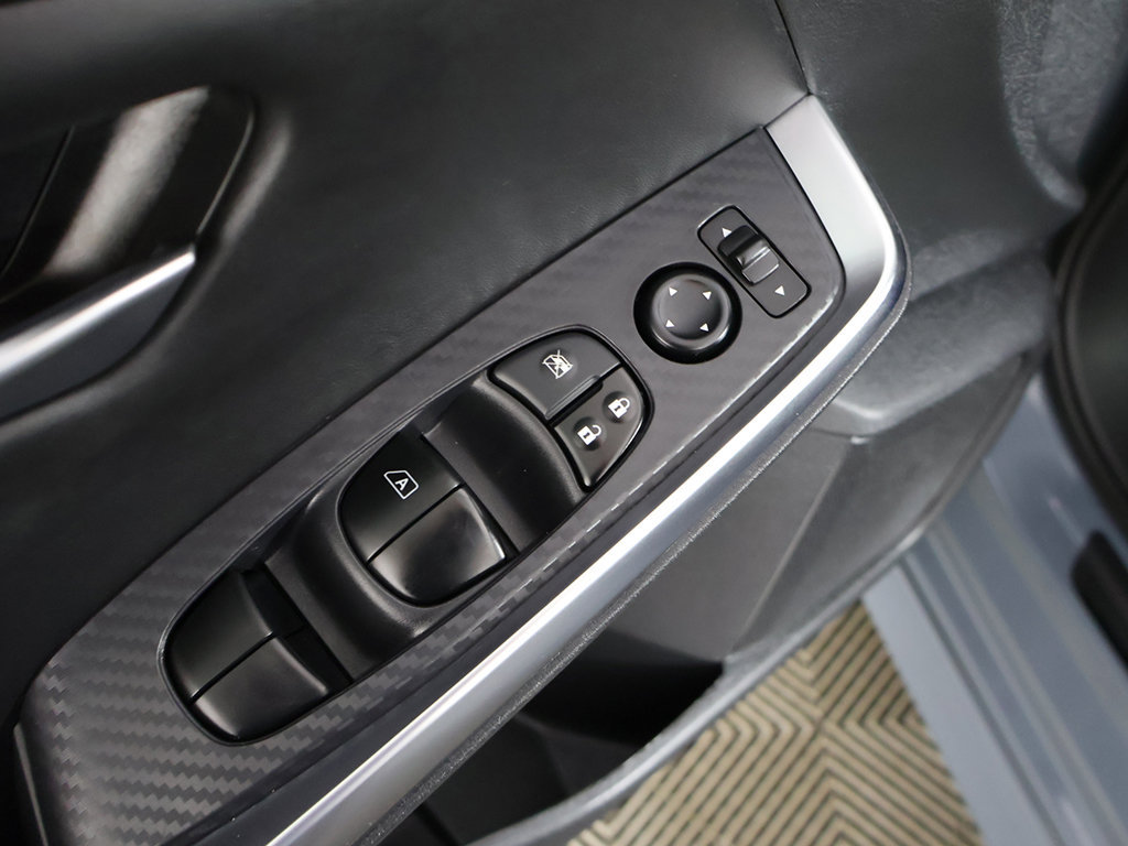 Used 2024 Nissan Sentra SR FWD image 24
