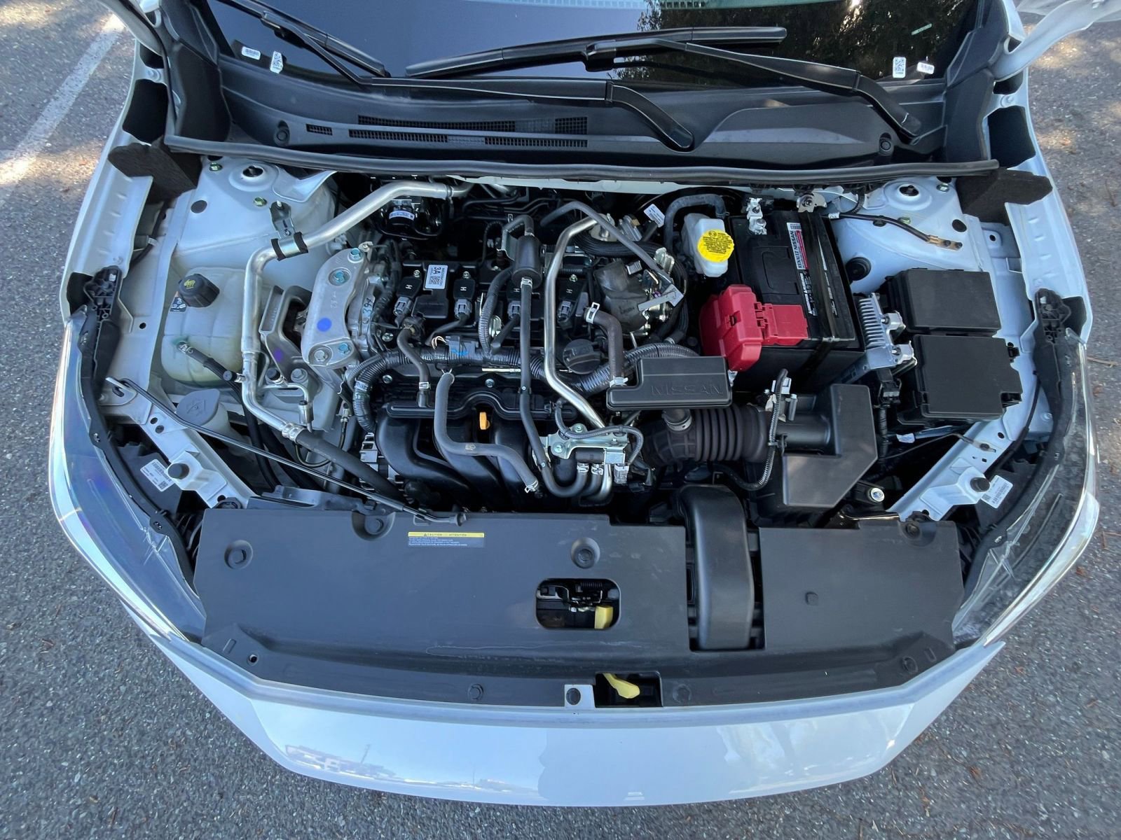 Used 2025 Nissan Sentra SV FWD image 30