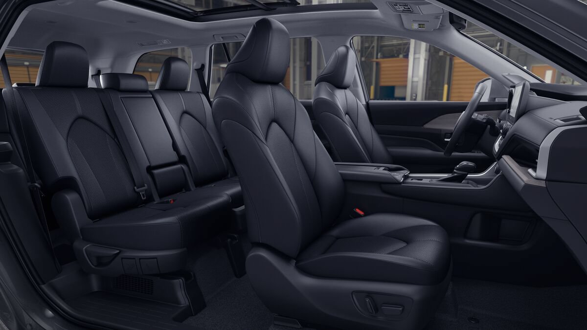 New 2026 Toyota Grand Highlander AWD Hybrid image 20