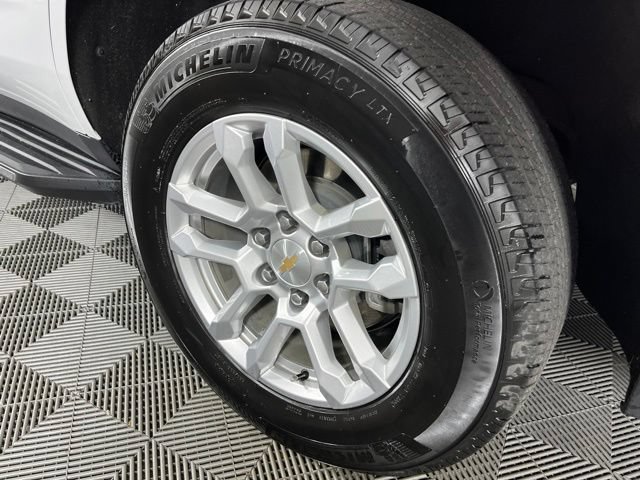 Used 2025 Chevrolet Tahoe LT RWD image 15