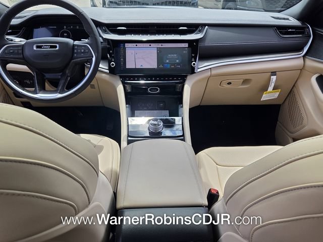 New 2026 Jeep Grand Cherokee L Limited RWD image 8
