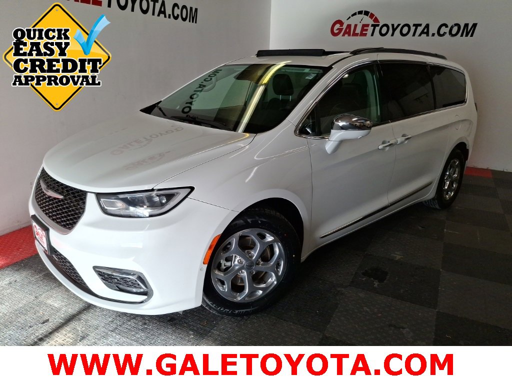 Used 2022 Chrysler Pacifica Limited