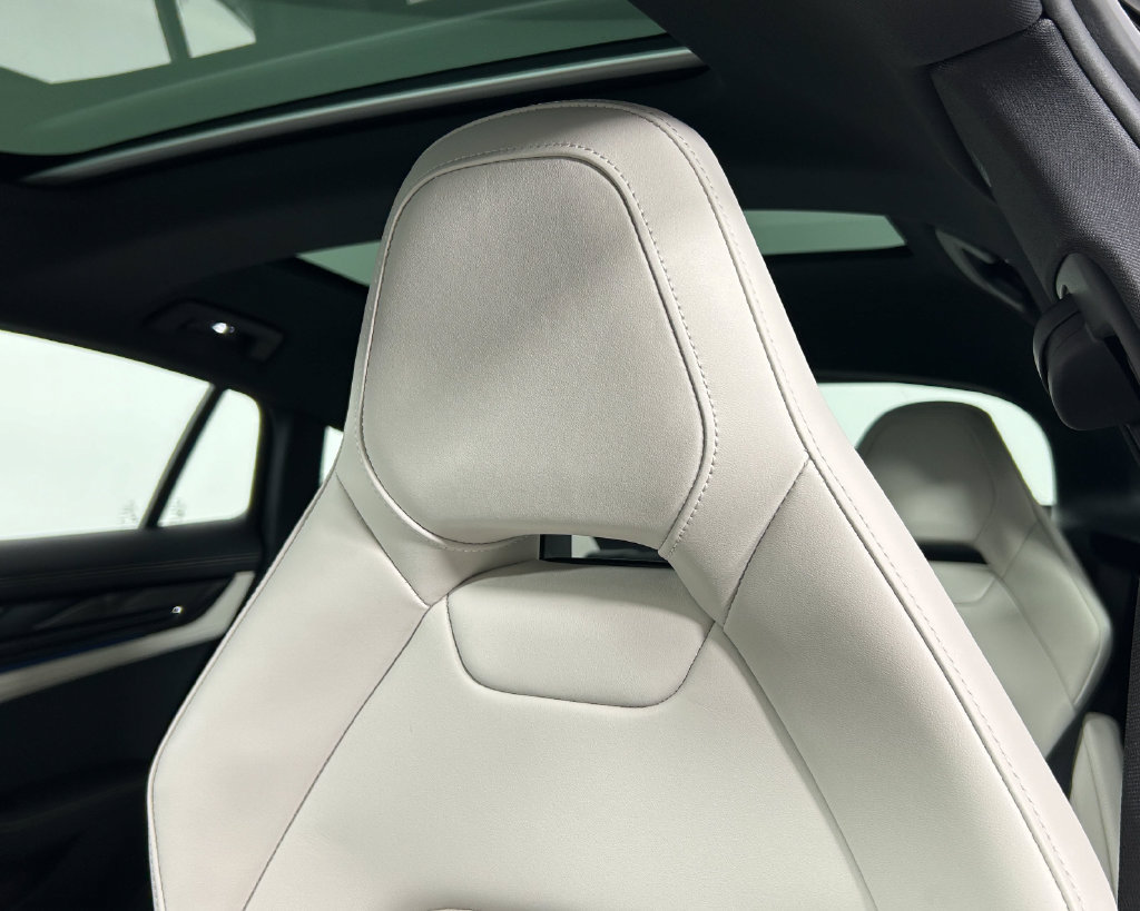 New 2026 Porsche Panamera 4 AWD/4WD image 16